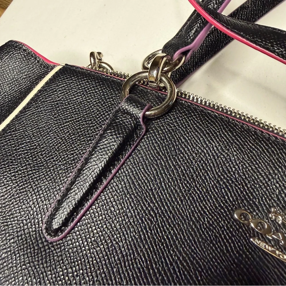 Coach Christie Carryall Satchel Small Black/Pink/White Edging w/Hangtag - Picture 6 of 13
